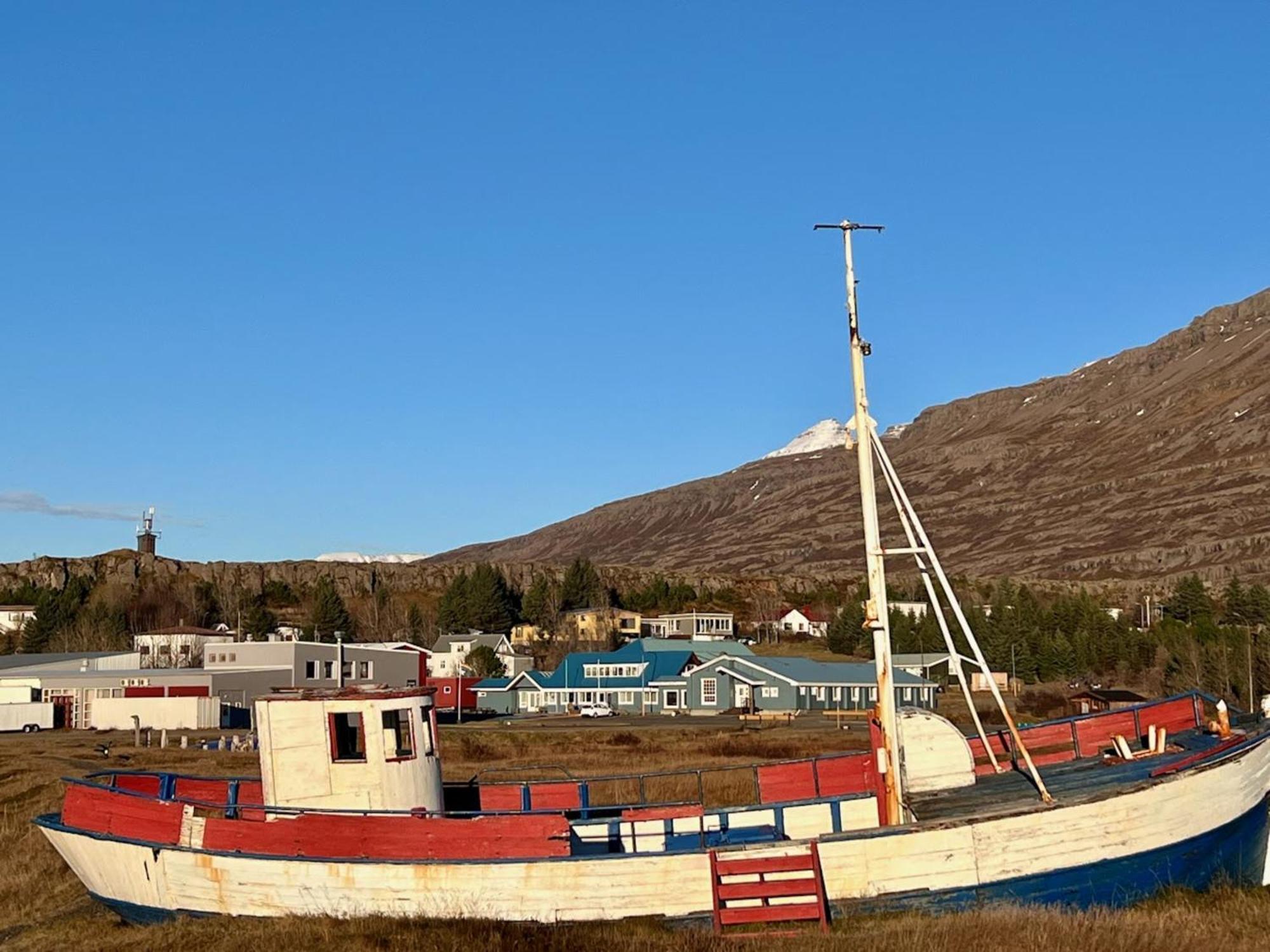 Hotel Breiðdalsvík Dış mekan fotoğraf